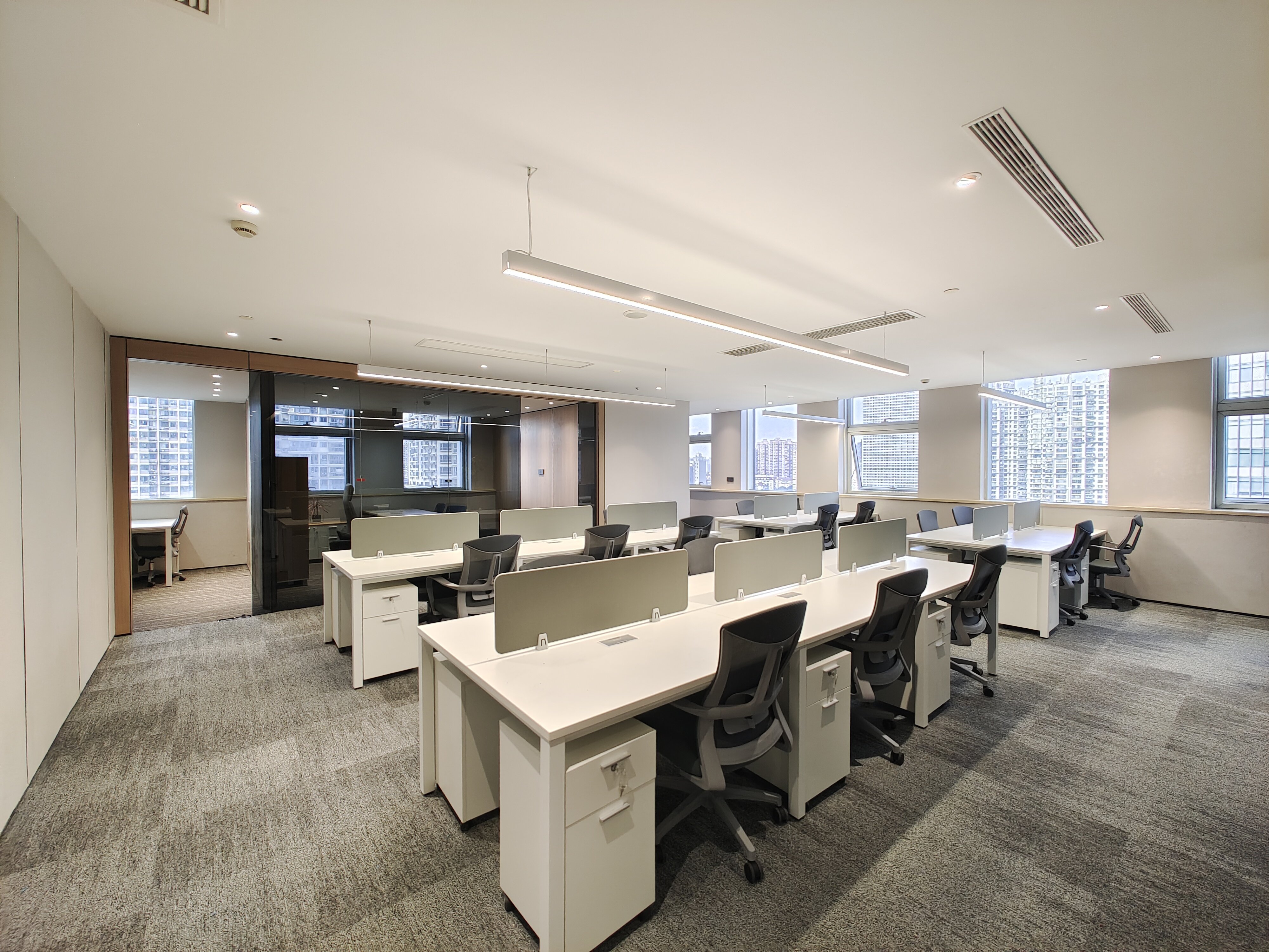 高端辦公室裝修設計 | 打造企業(yè)文化與效率的辦公環(huán)境